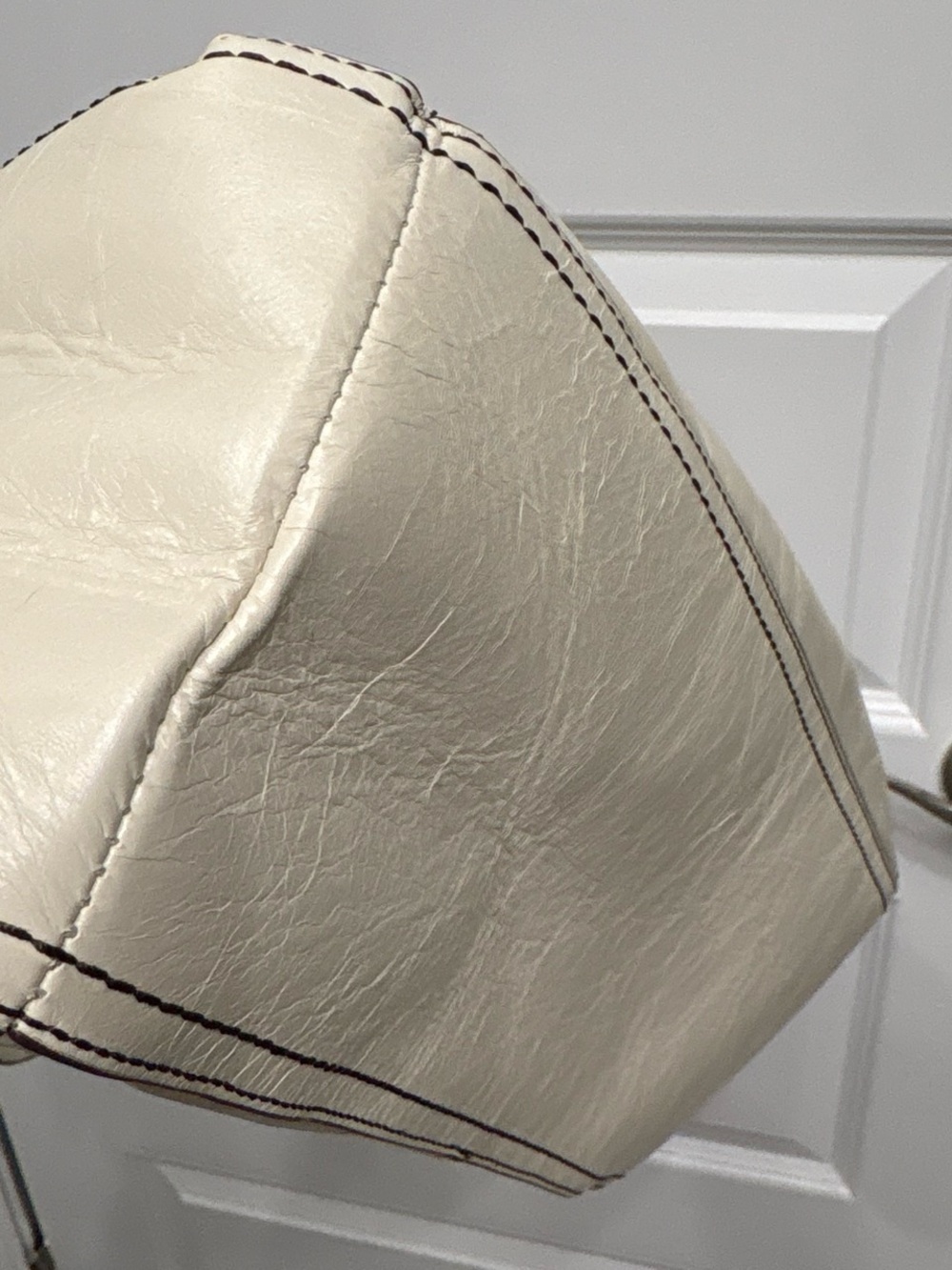 Hobo Cream Leather Hobo Shoulder Bag winter white - Picture 7 of 8